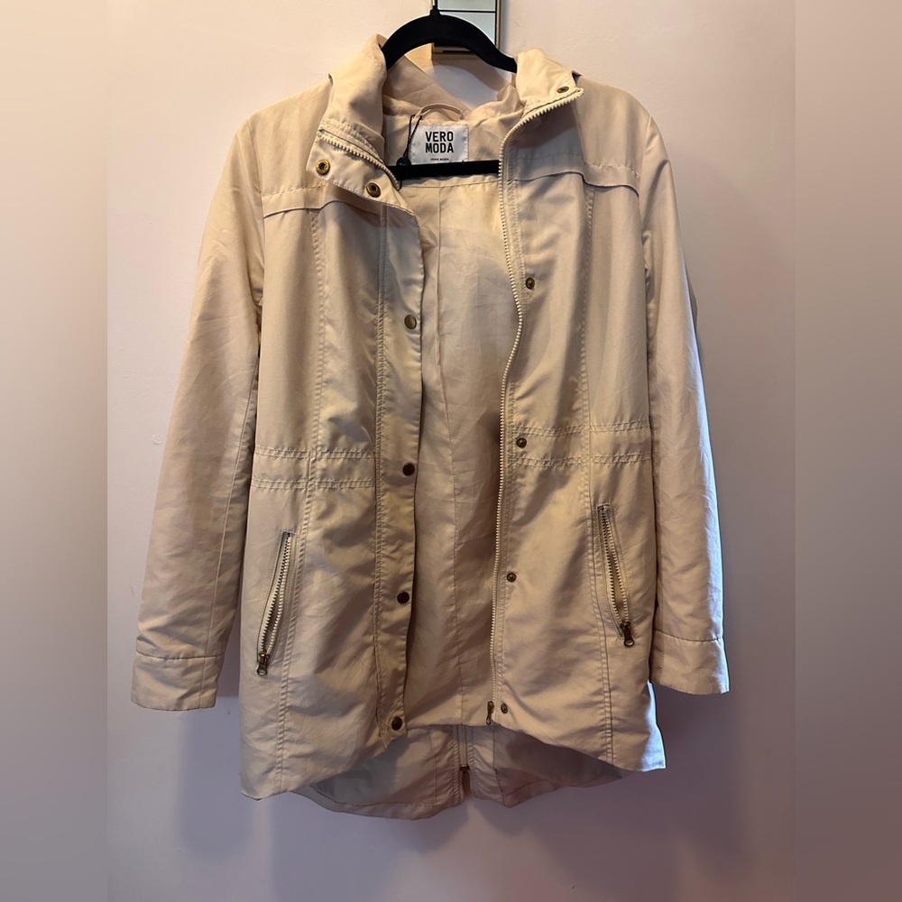 Vero Moda Women's Beige Utility Jacket
